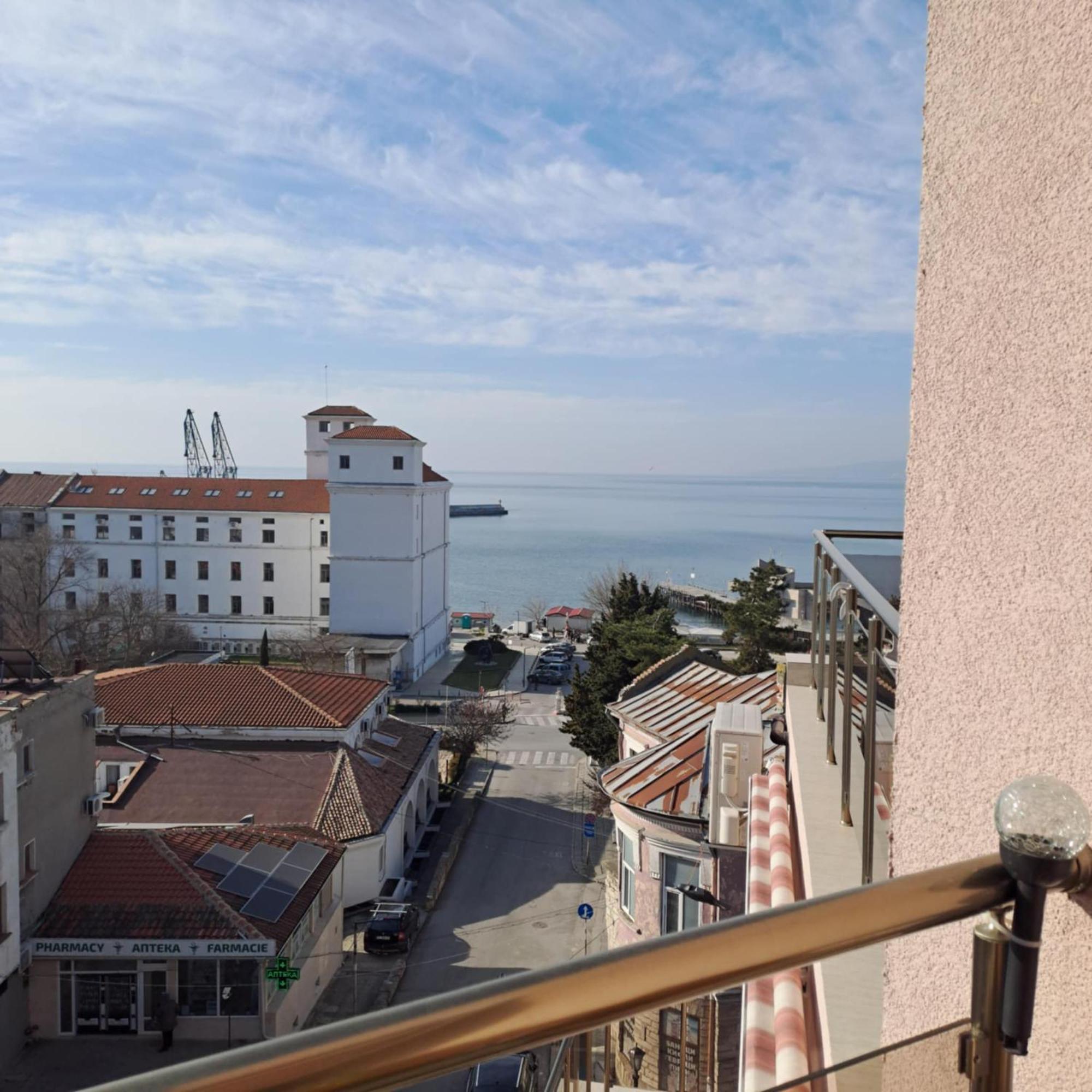 Апартамент Амира 3 Balchik Exterior foto